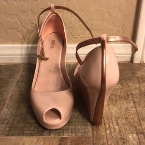 “Melissa” wedges